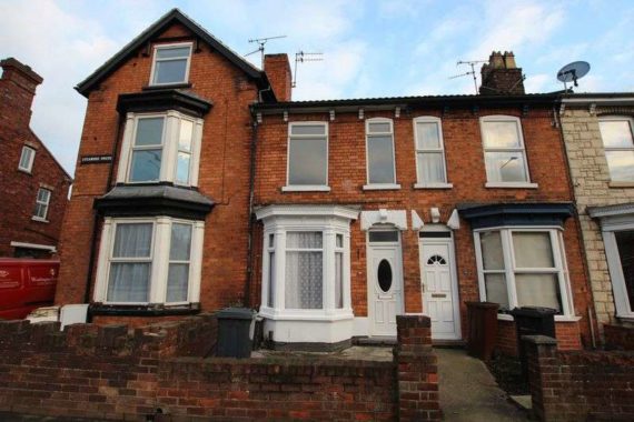 3 bedroom Terraced f...